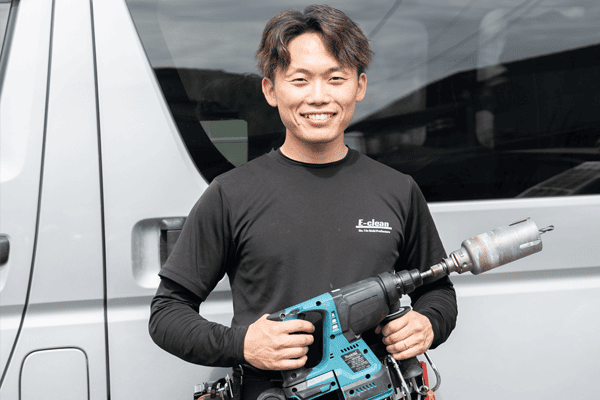 イークリーン株式会社 代表取締役 大城龍之介